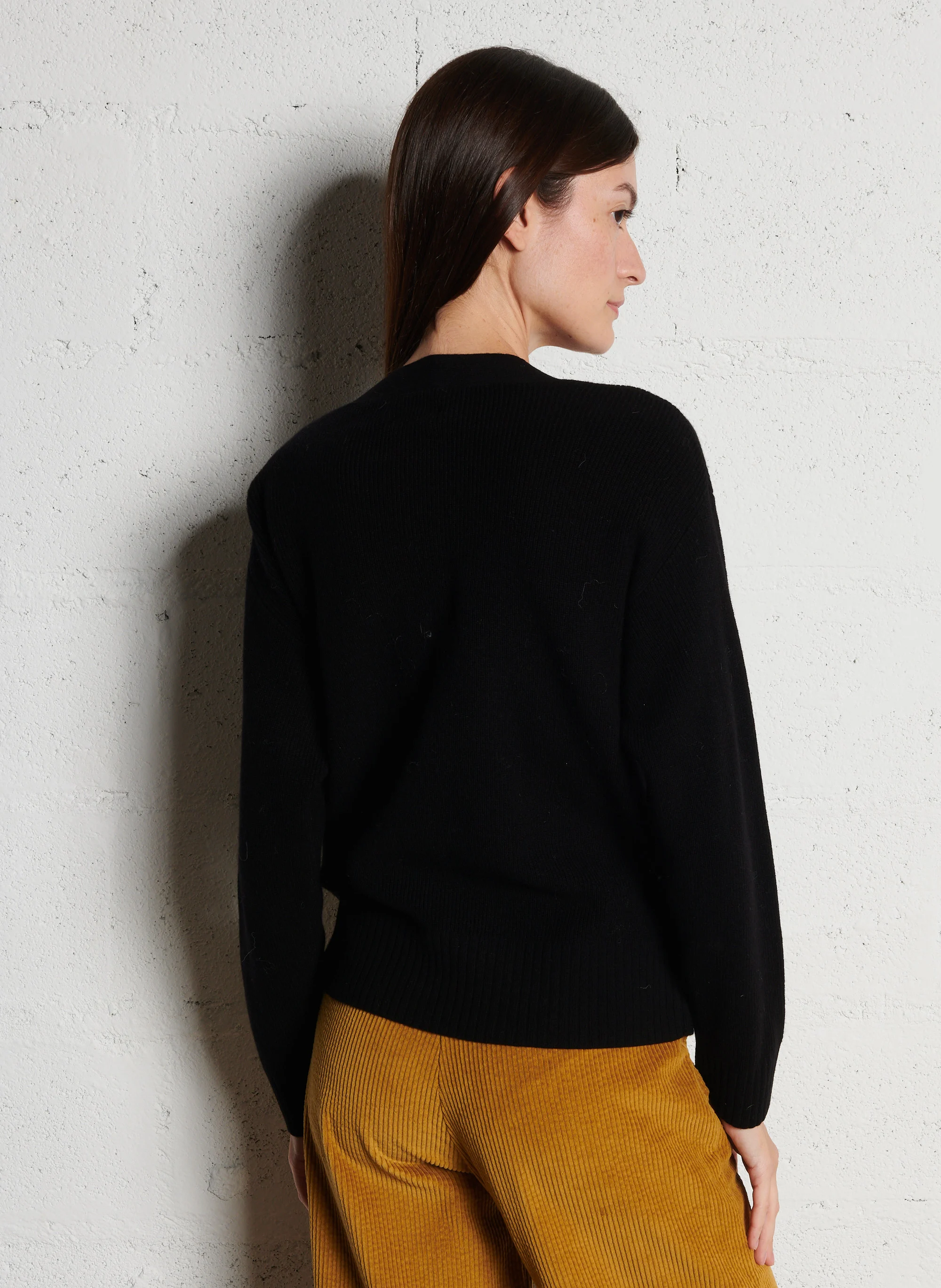 ARTIMUS - Gilet col V en laine | Noir