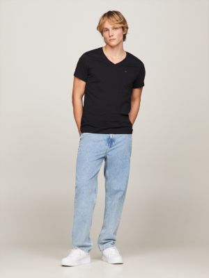 Camiseta com decote em V