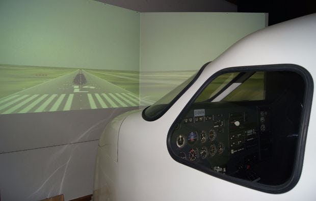 Flugzeug selber fliegen in Würselen als Geschenk