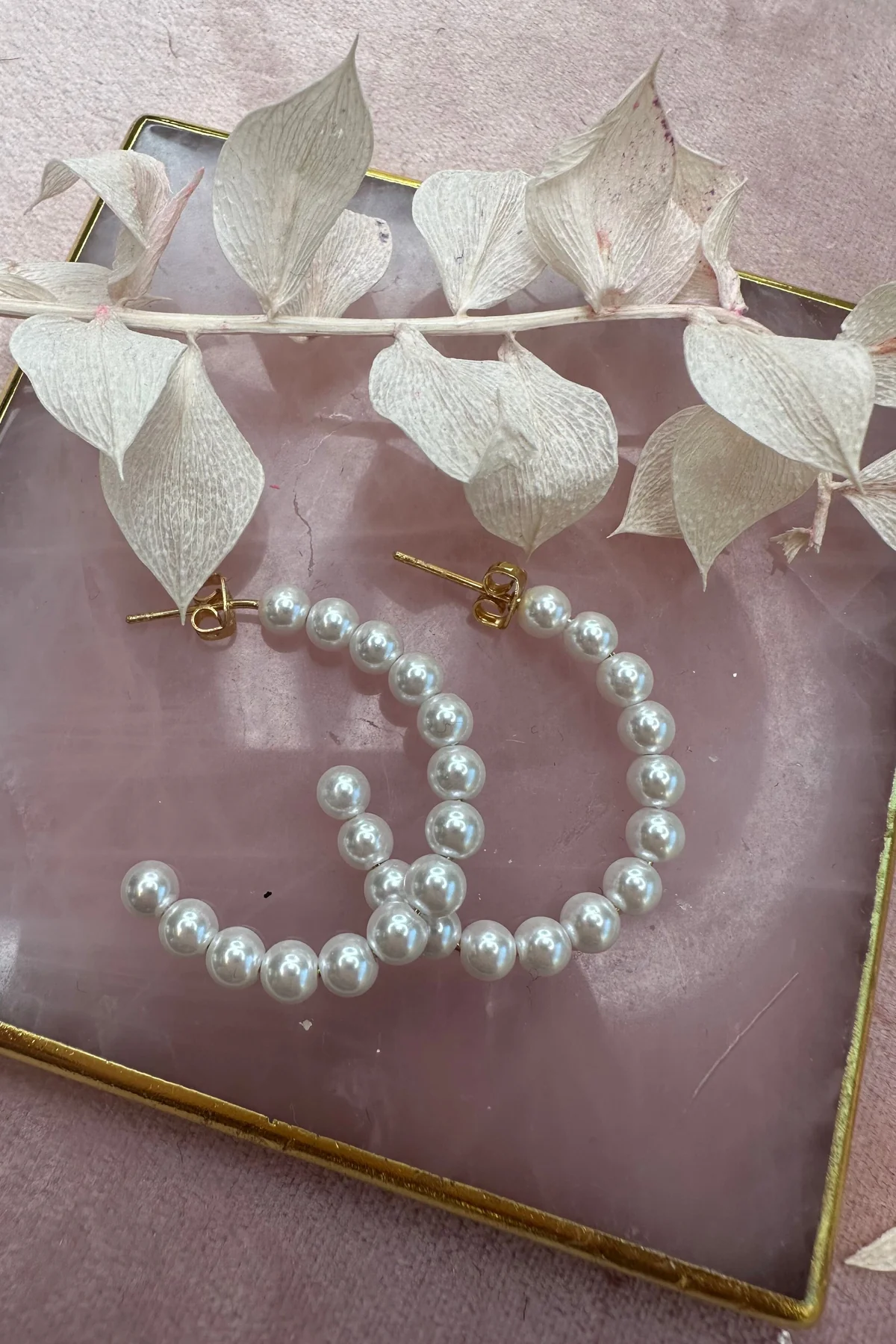 Mellow Moon Pearl Ear Hoop