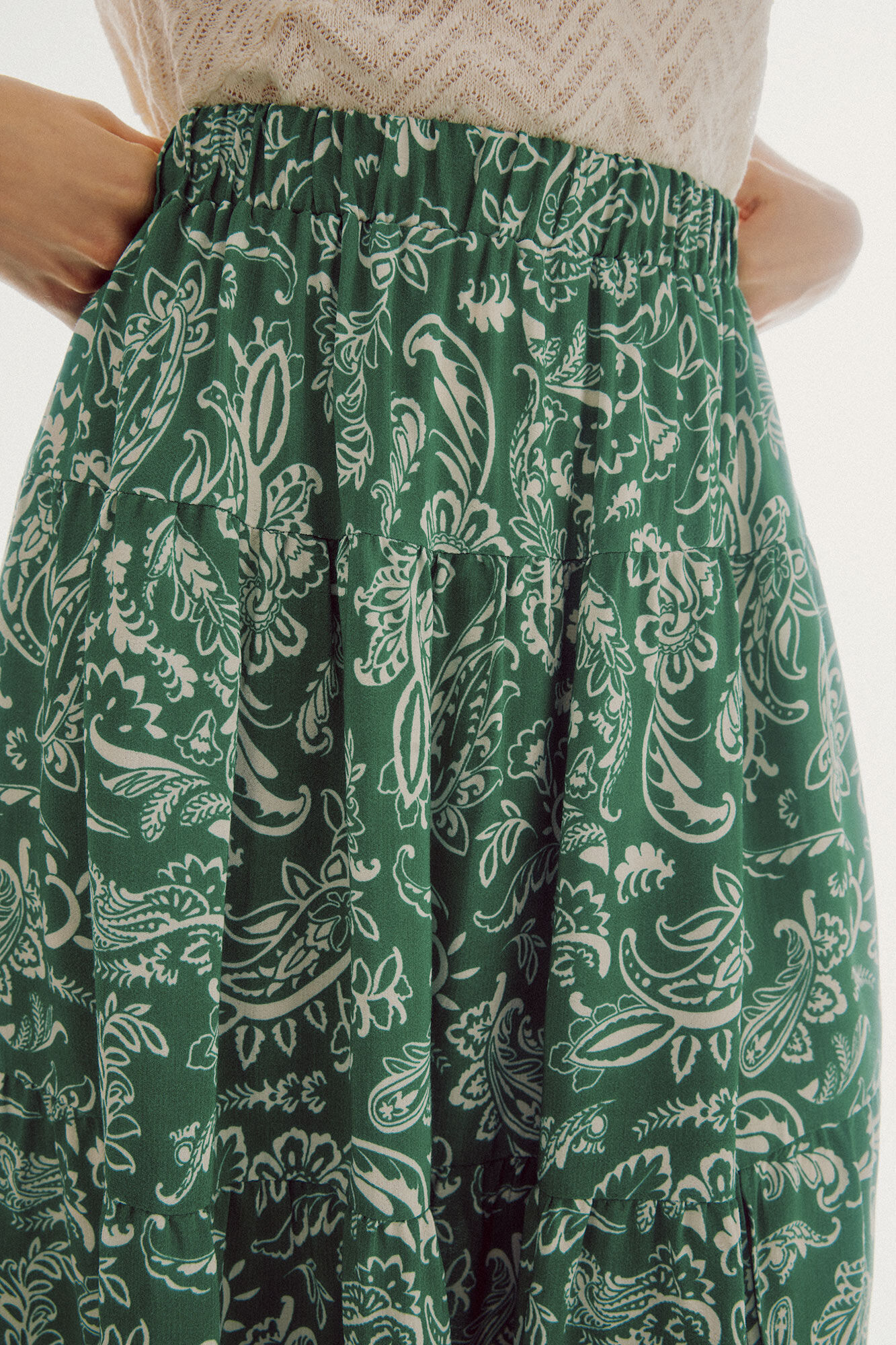 Saia midi estampada - Estampa verde