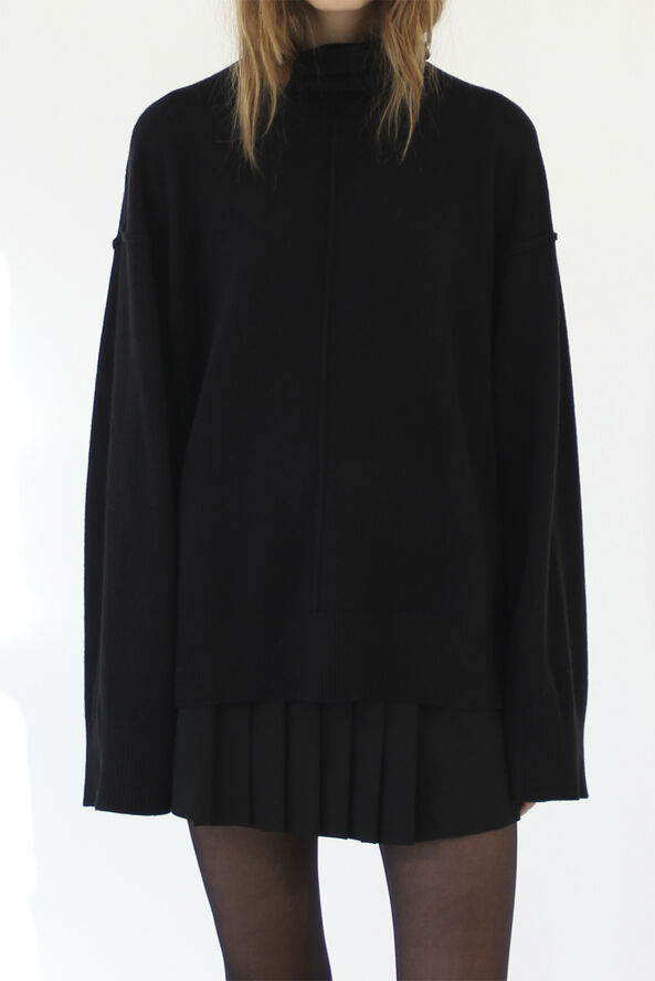 Designers Remix Cosmo Turtle Sweater Sort