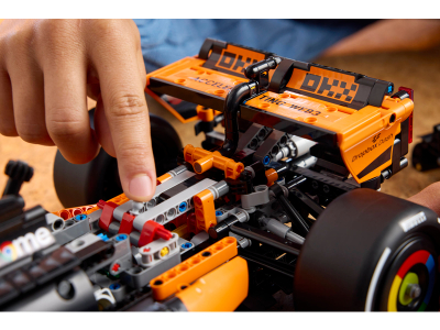 LEGO McLaren MCL39 F1® auto (42228)