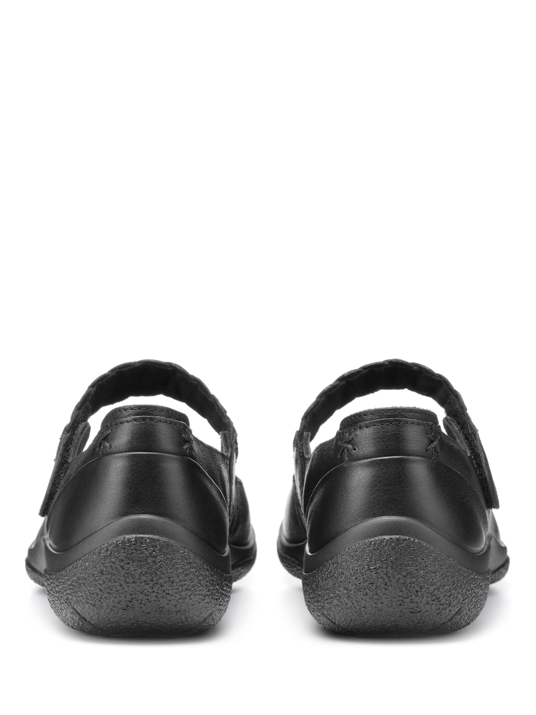 Hotter Shake II schoenen met extra wijde pasvorm en klittenbandsluiting