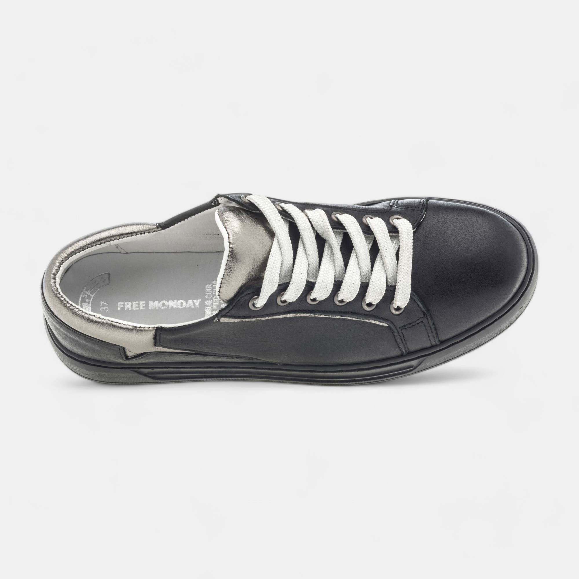 Baskets basses Femme en cuir noir
