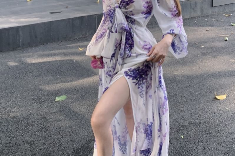 Strawolf - Maxi-A-lijnjurk met lange mouwen, V-hals, bloemenprint, strik aan de voorkant en split