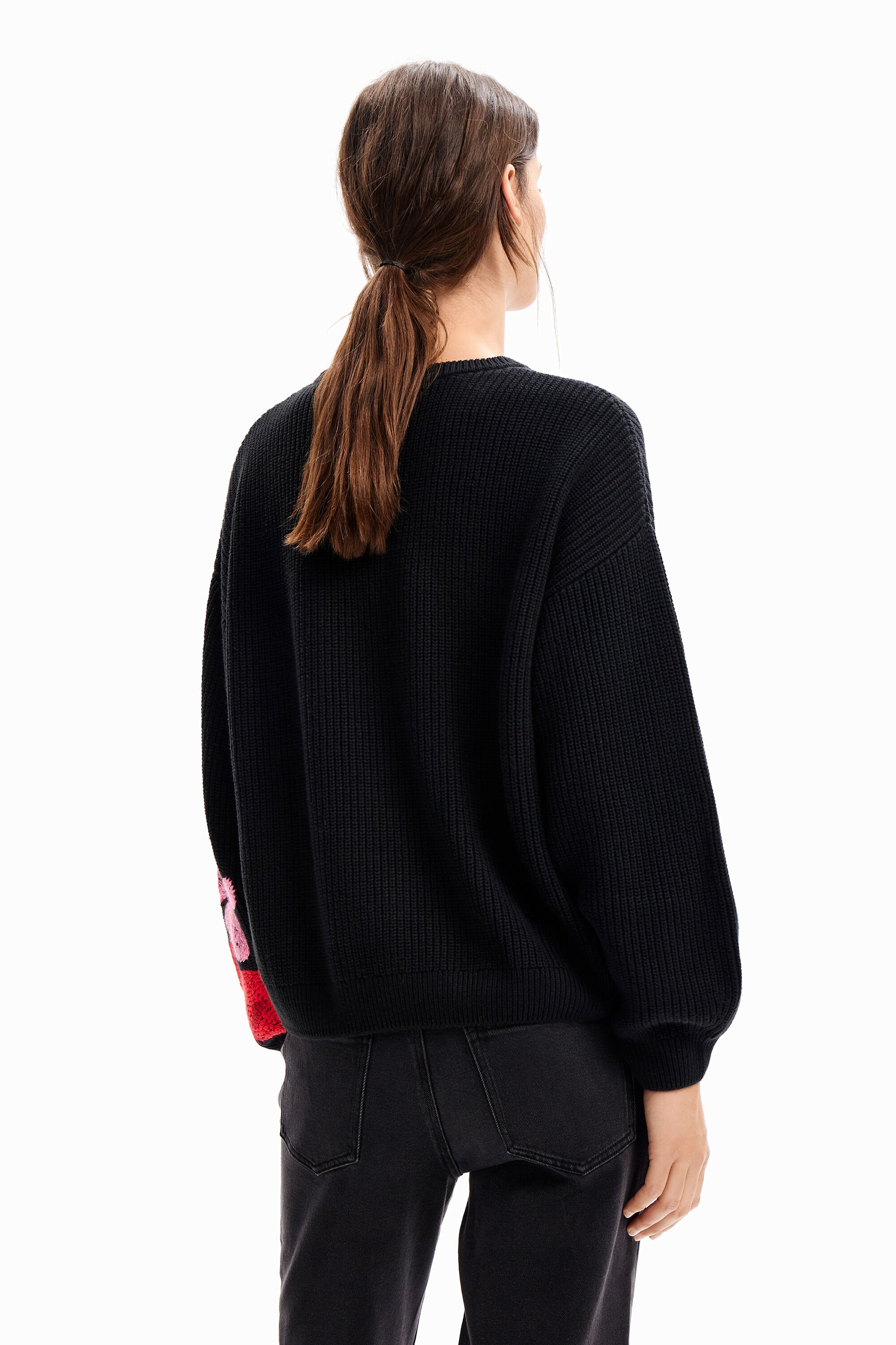 Pull brodé fleurs