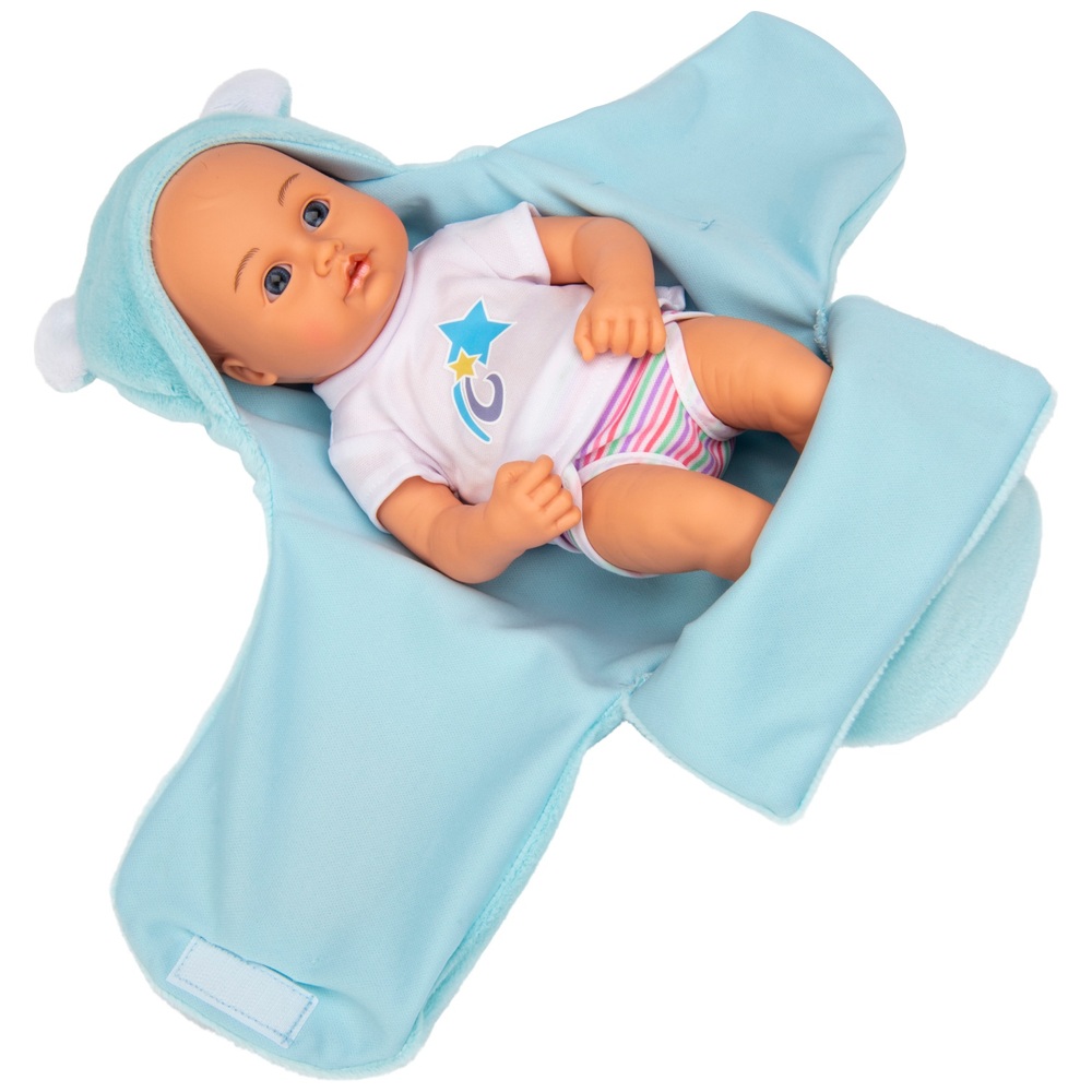 Kuschelige hellblaue Puppe