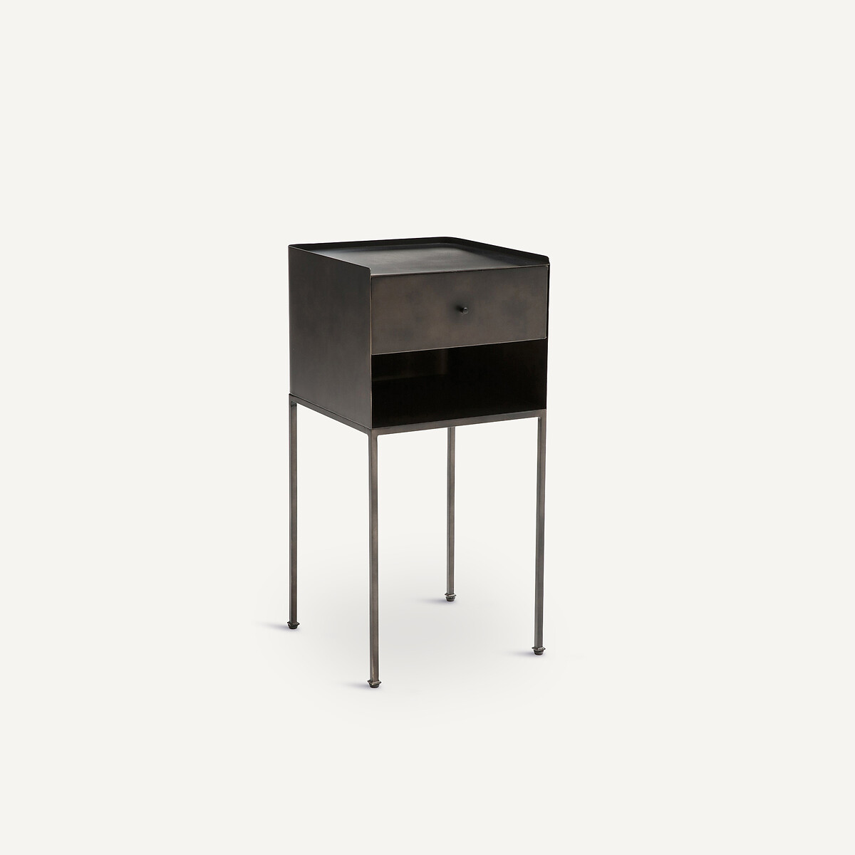 AM.PM<br>Mesa de cabeceira de aço, Yazdan