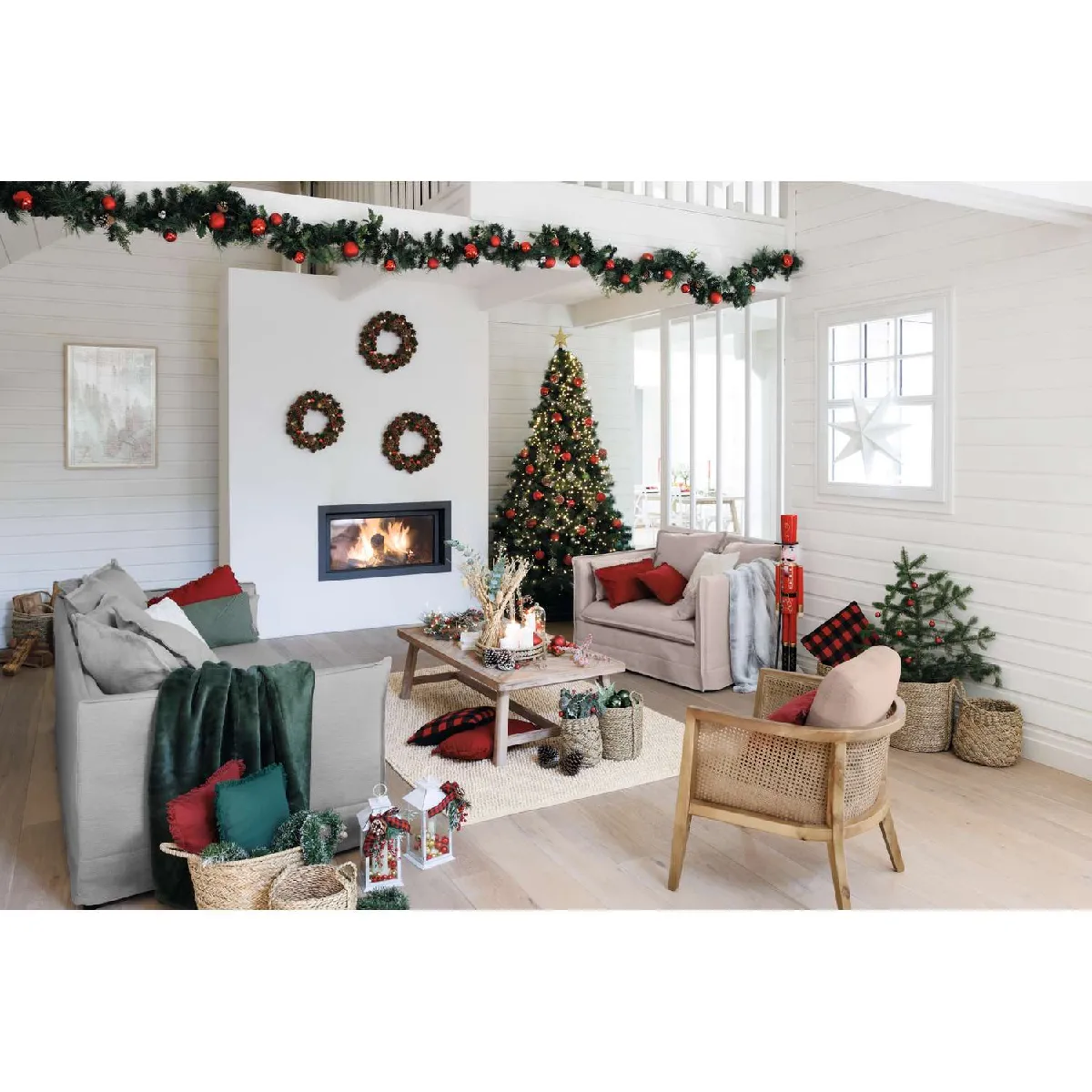 Atmosphera, Createur D'Interieur Atmosphera Guirlande de Noël Rêve de Sapin - 2 M Vert Rouge