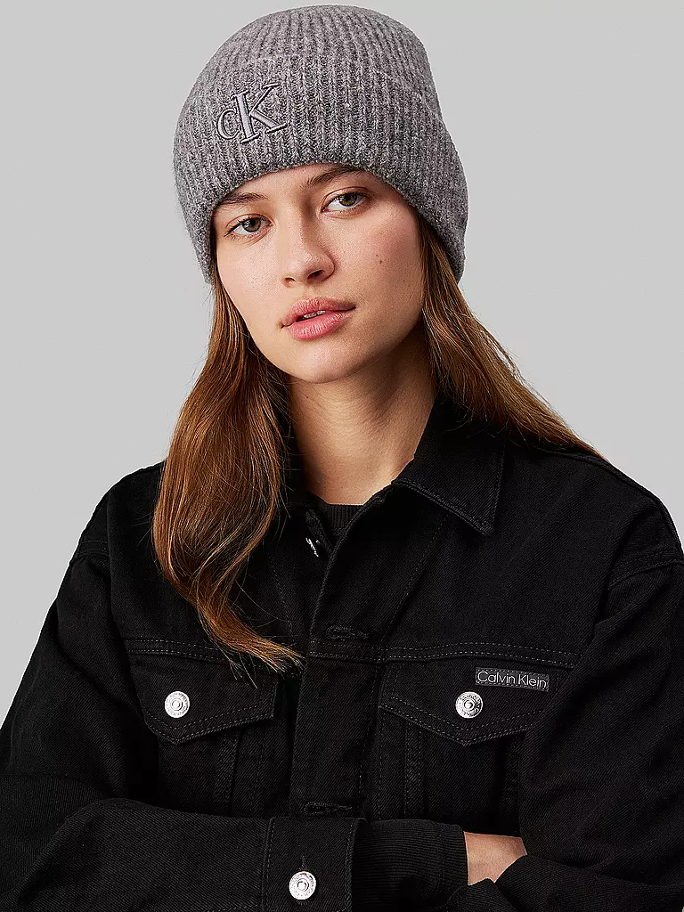 CALVIN KLEIN JEANS Mütze - Haube grau