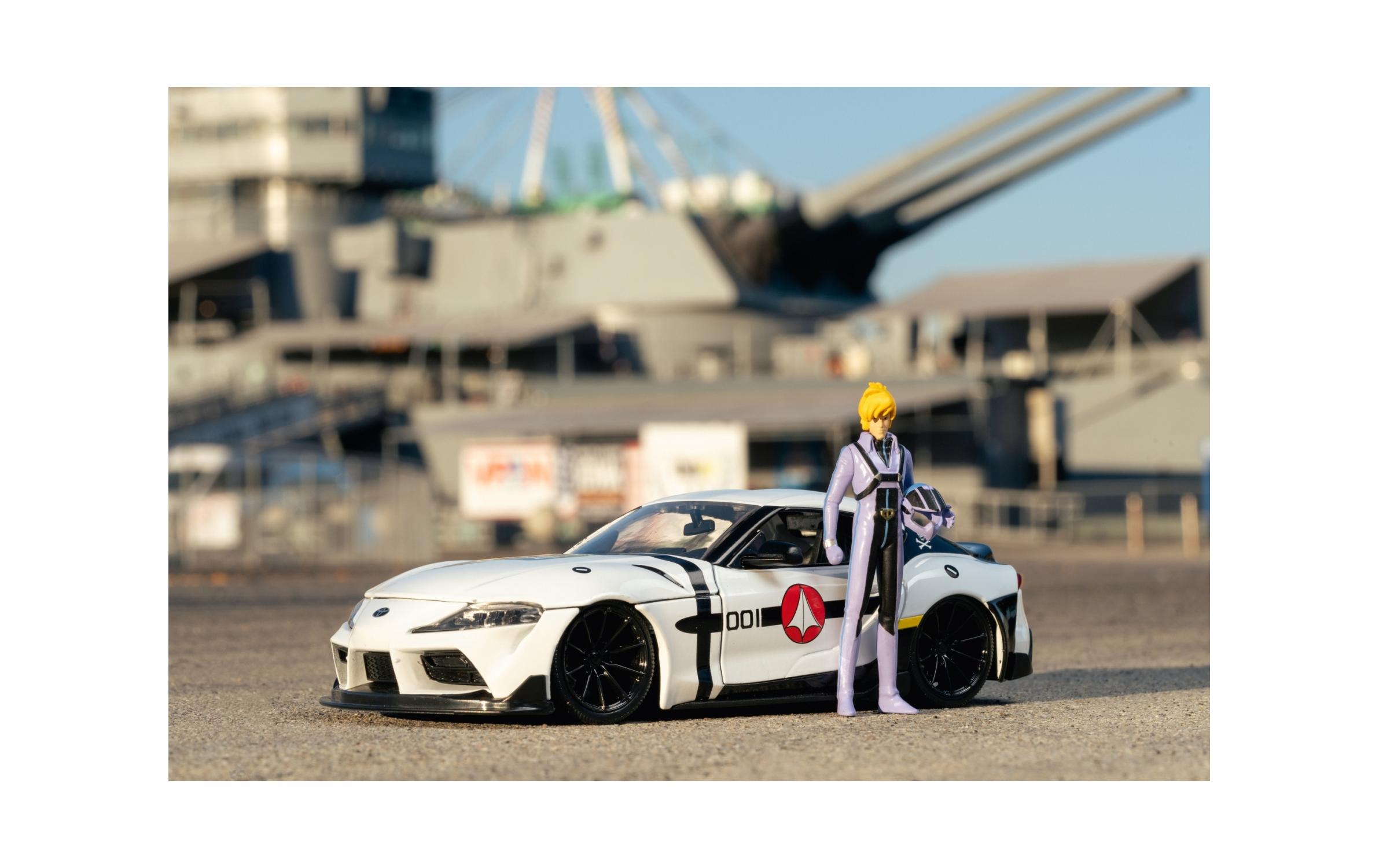 Toyota Supra MK5 Robotech R. Fokker 1:24R. Fokker aus der Robotech Anime Serie mit 2020 Toyota Supra Modellauto