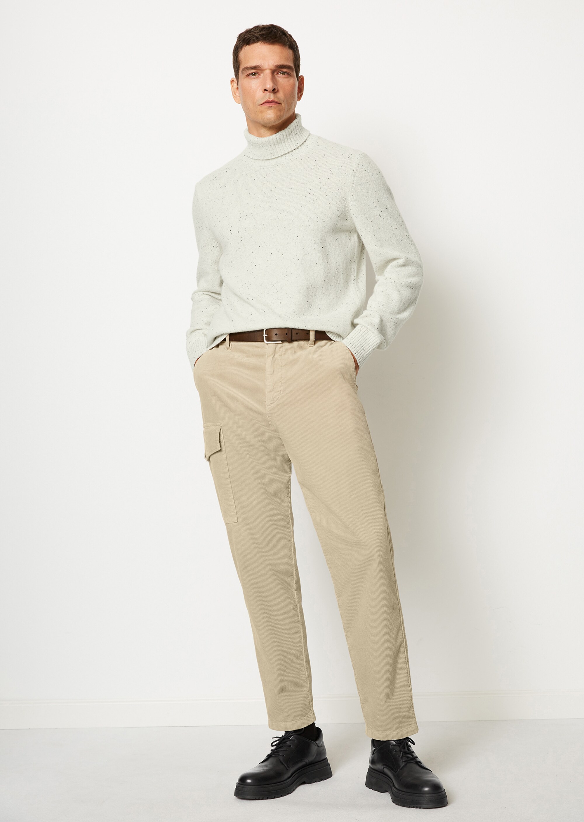Rollkragen-Pullover regular aus gesprenkeltem Tweedgarn