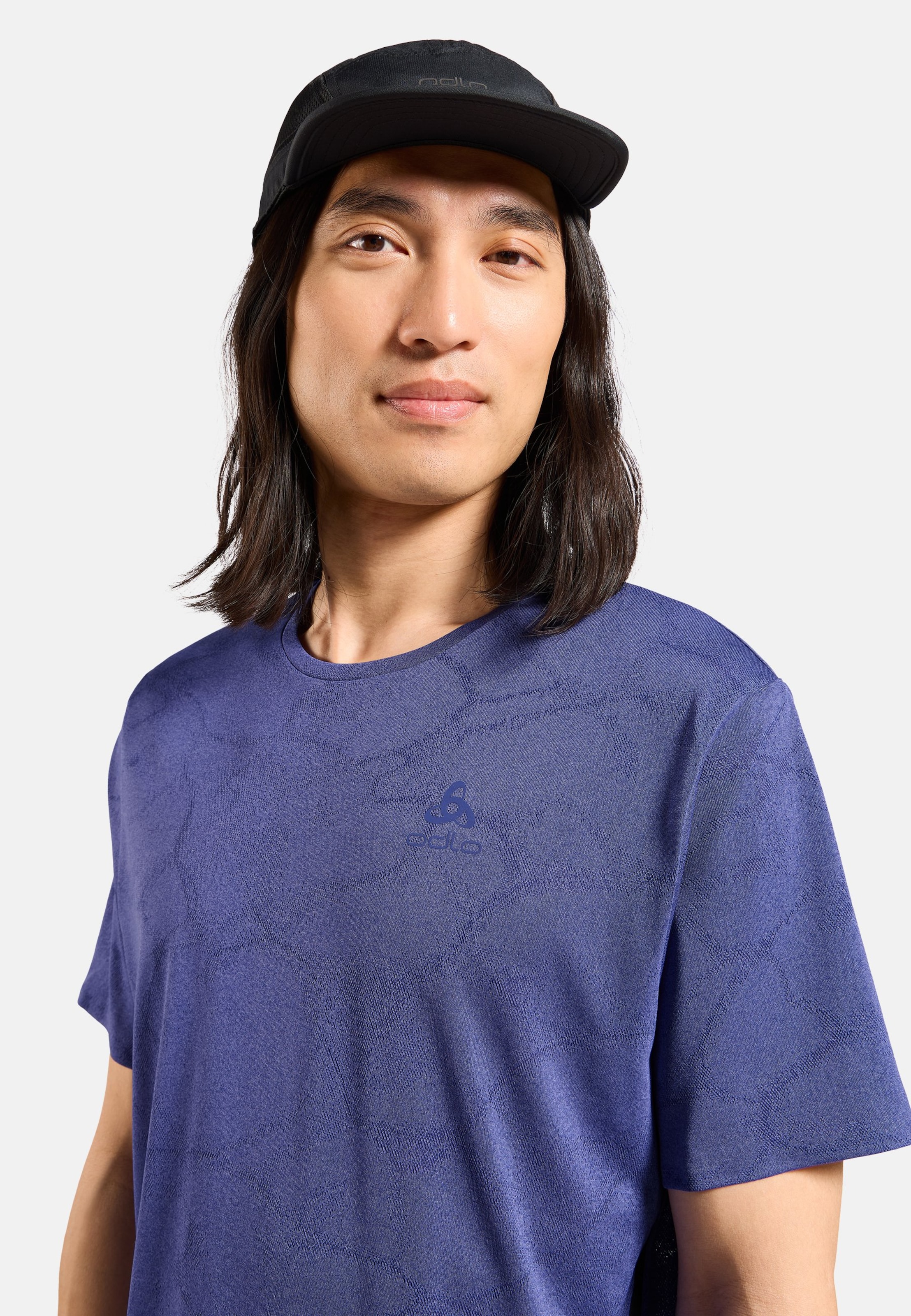 Zeroweight Engineered Chill-Tec Laufshirt in skipper blue melange