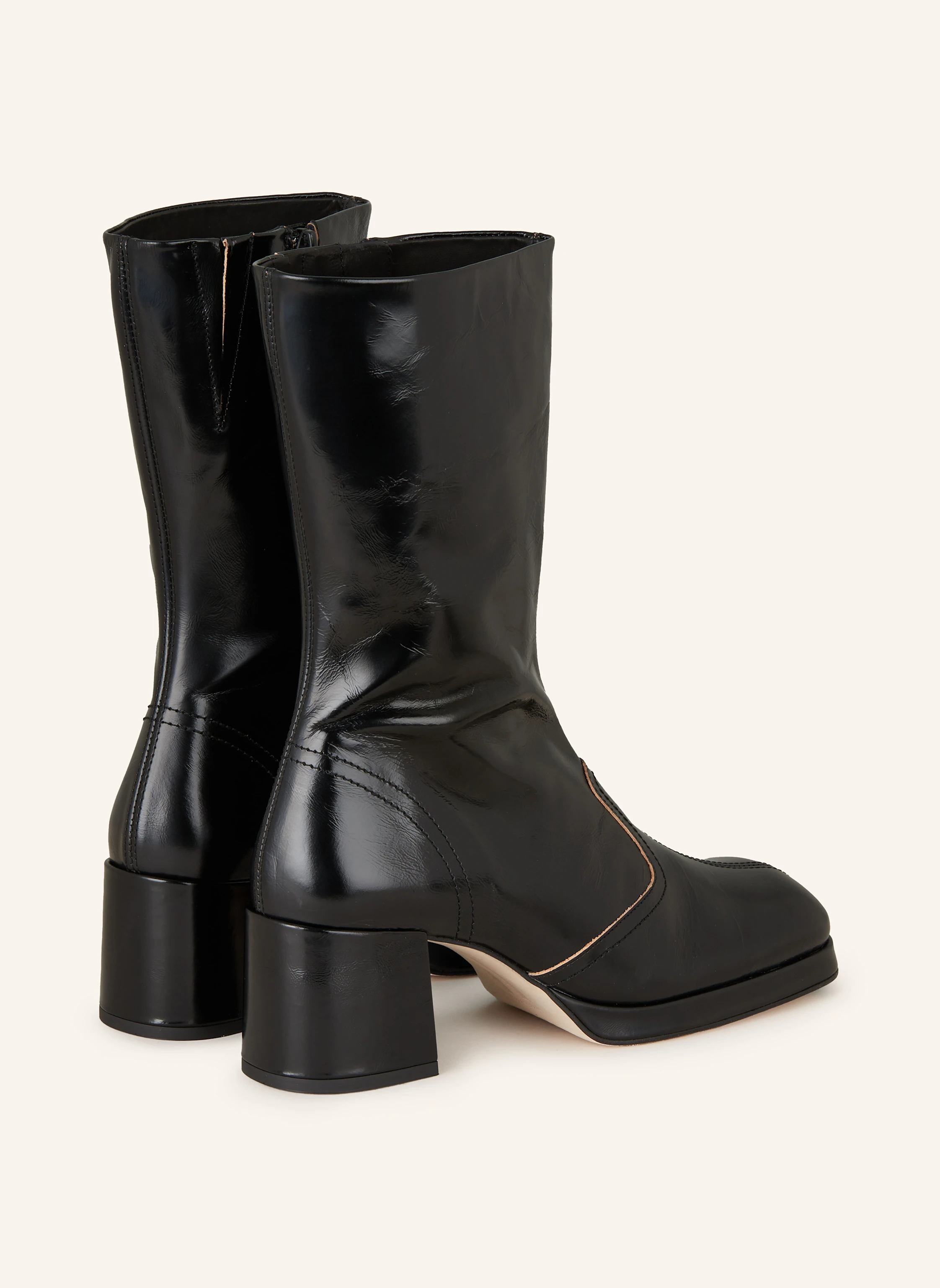 MIISTA Lackstiefeletten CASS