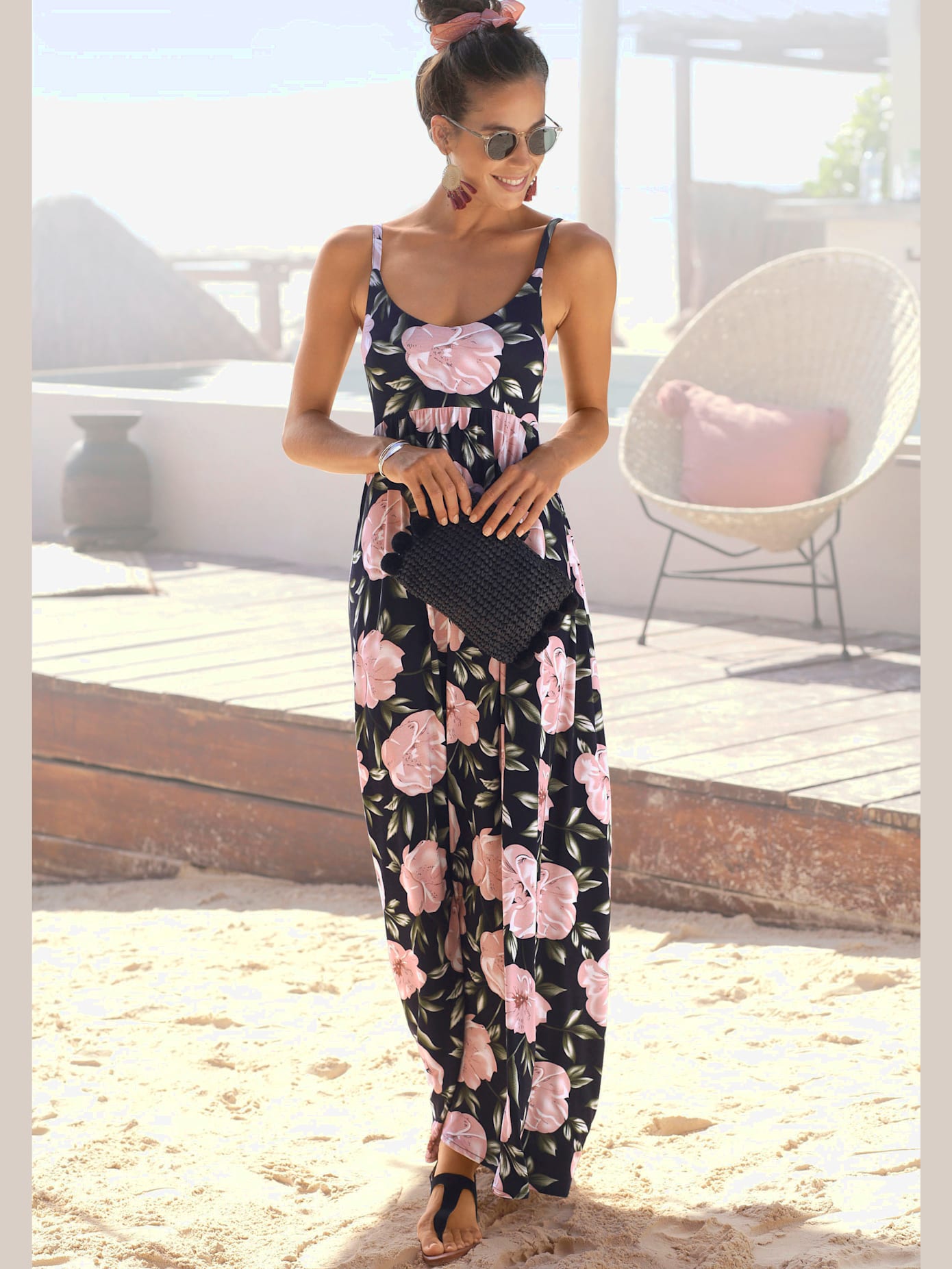 Robe longue encolure ronde