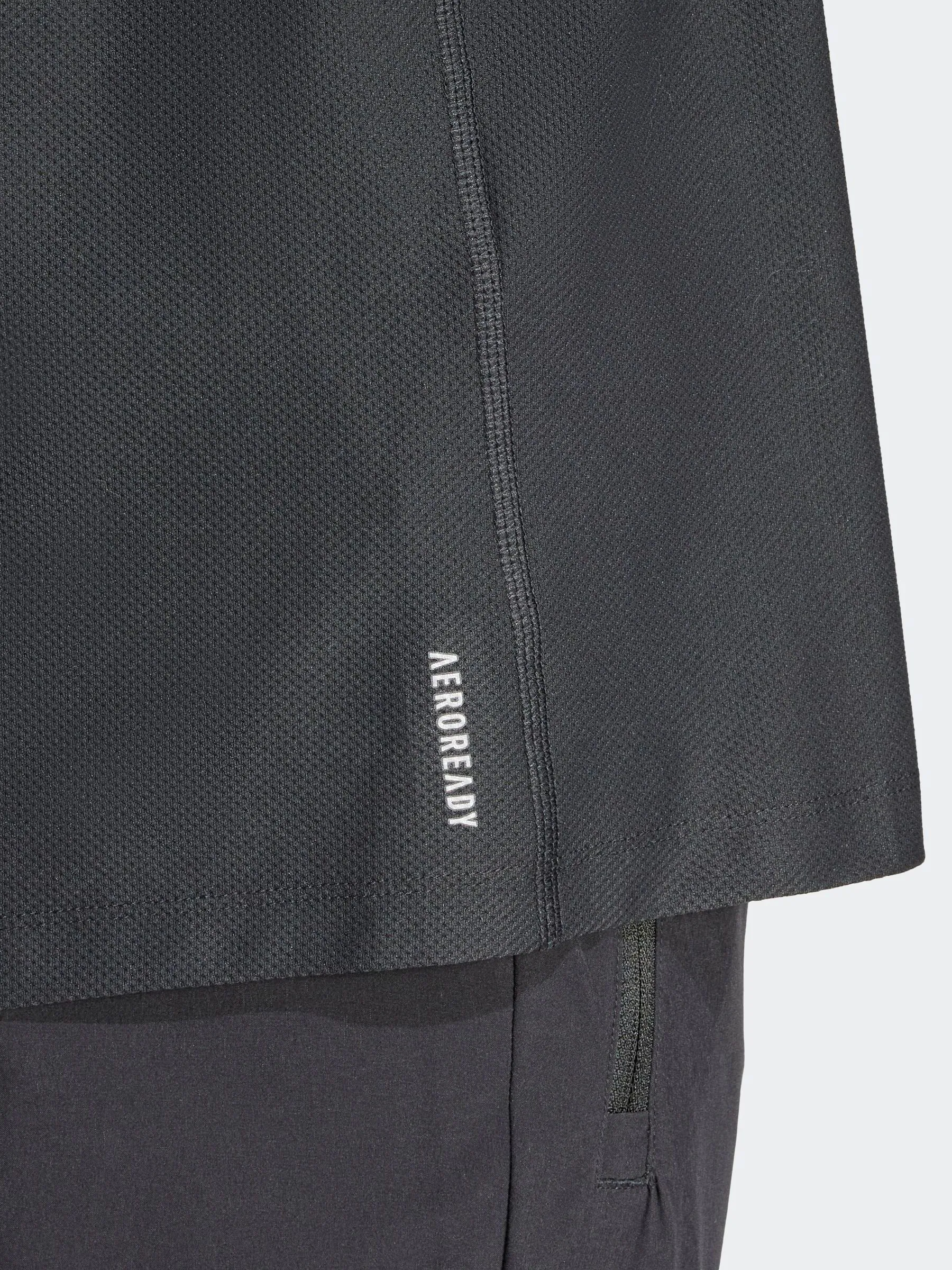 Zwart - adidas Own The Run T-shirt