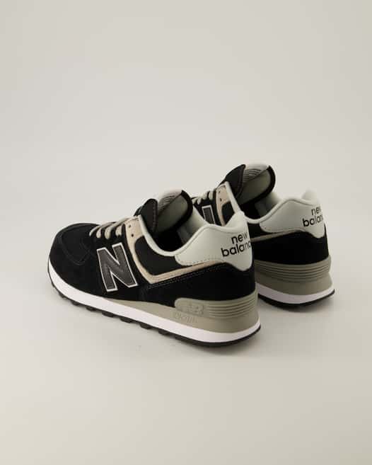 New Balance 574 Sneaker in Schwarz