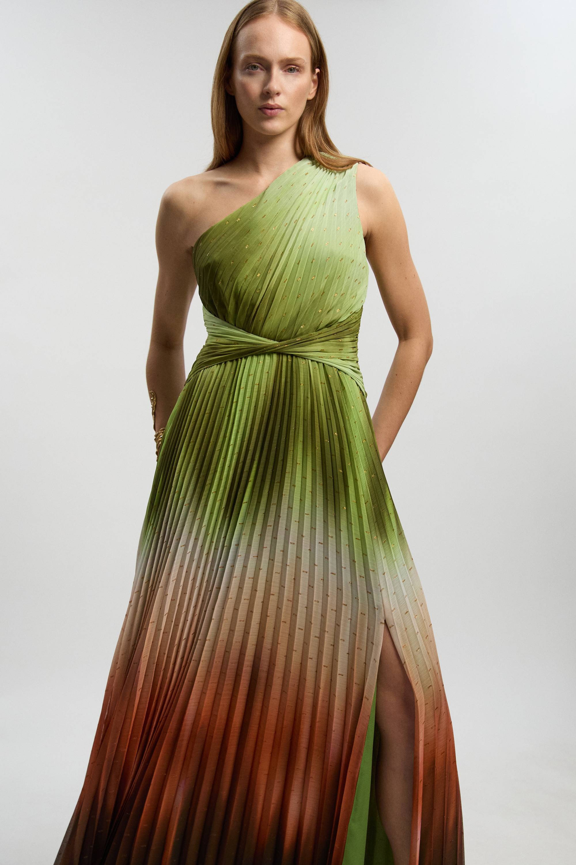 KarenMillen Robe Maxi Tissée À Une Épaule Avec Imprimé Dégradé À Fils Métalliques