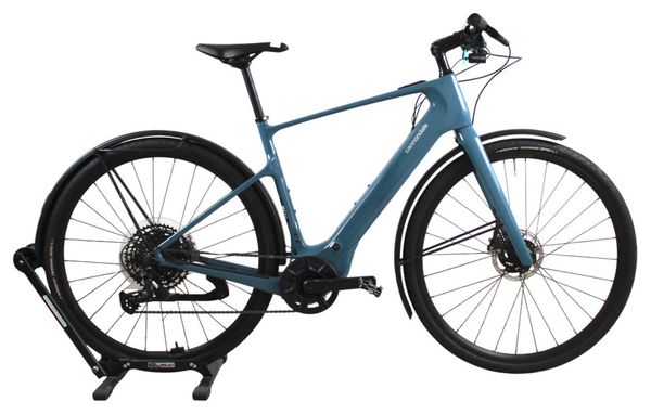 Produit reconditionné - VTC électrique Cannondale Tesoro Carbon 2 - Très bon état