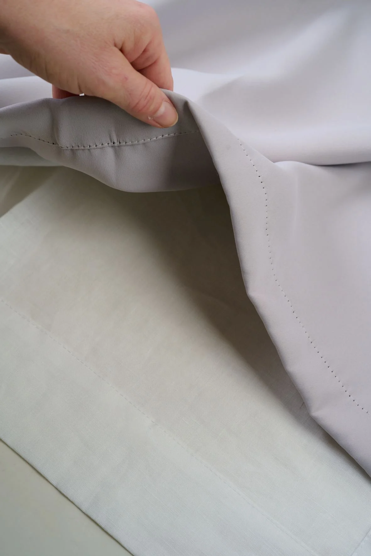 Lingardin hvit - 135x250 cm