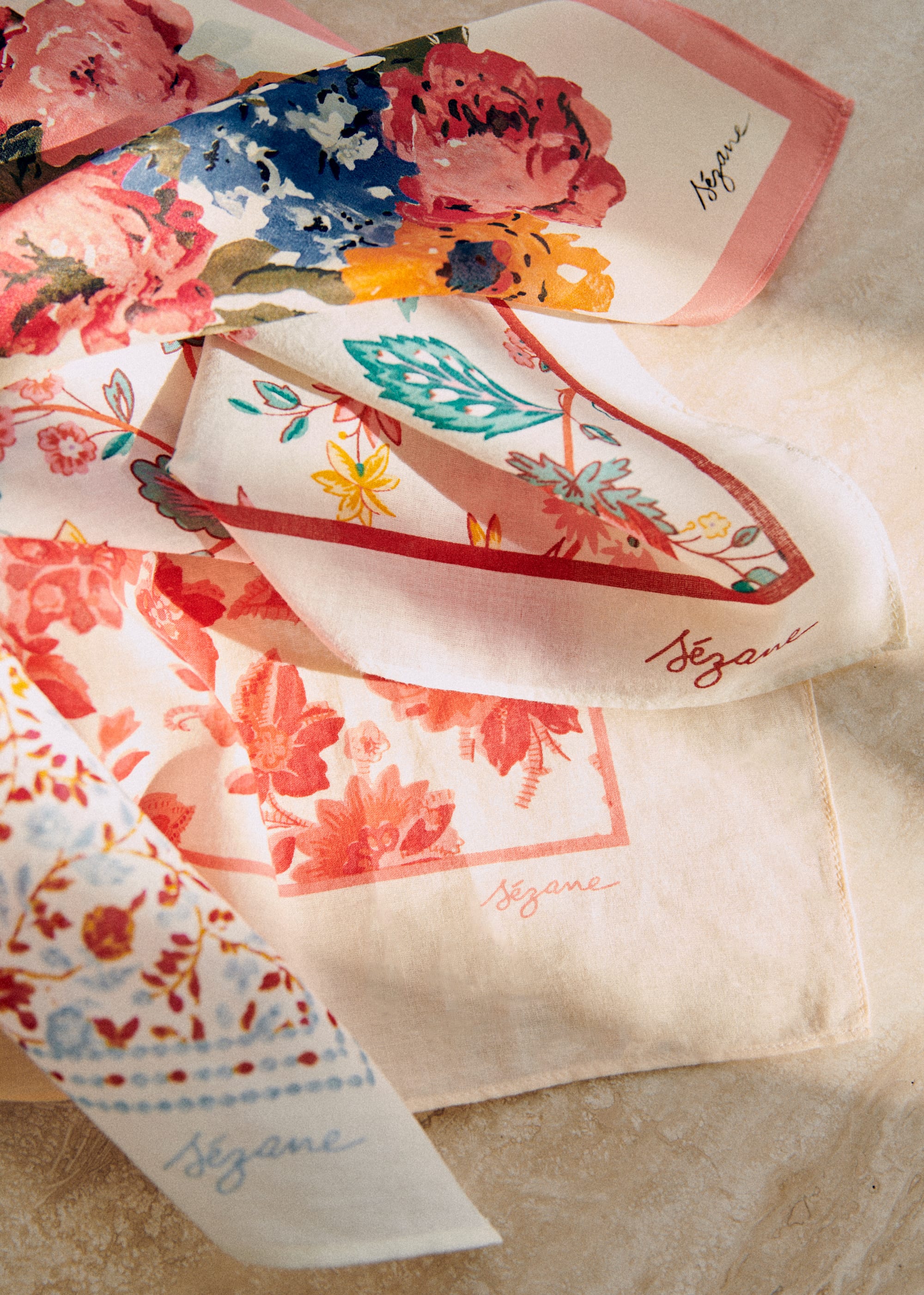 Foulard Gaston - Fleurs Pastel multico - LES COMPOSANTES/DÉCOUVRIR 5906646