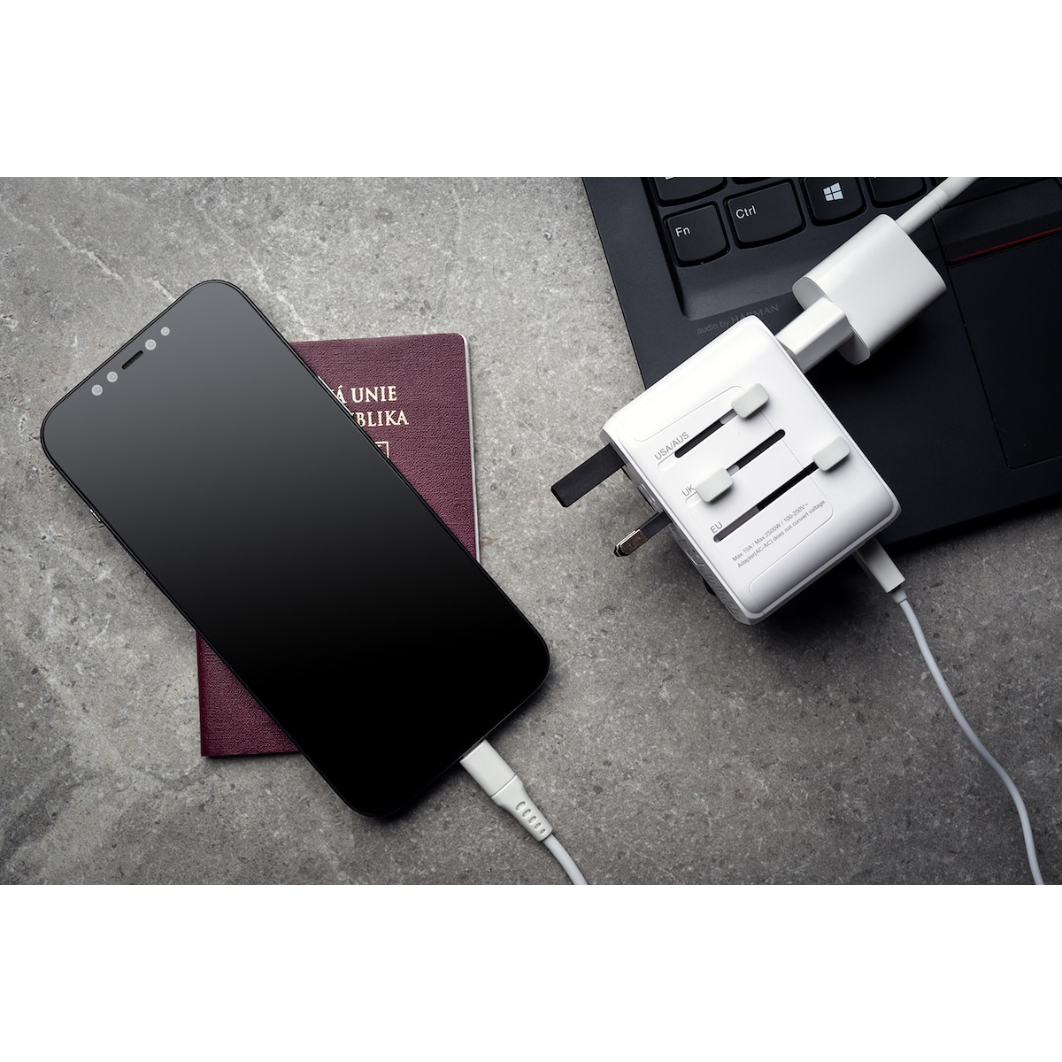 Fixed World 30W reiseadapter (hvit)