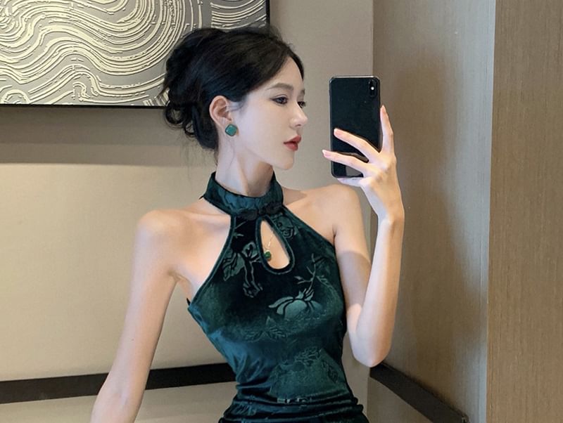 Gelbes - Halter Floral Cutout Side-Slit Midi Qipao