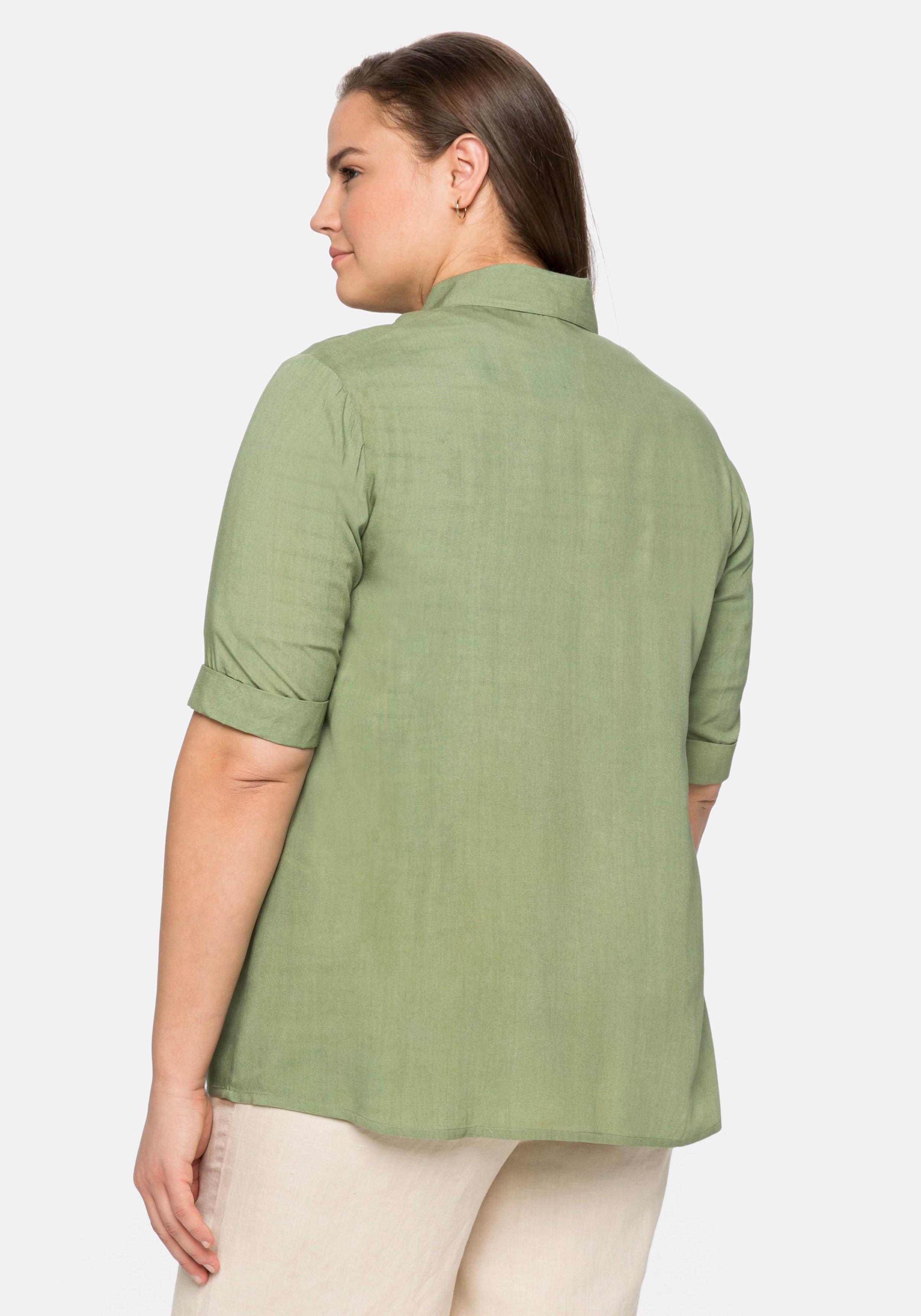 Bluse mit Hemdkragen und verlängertem Arm