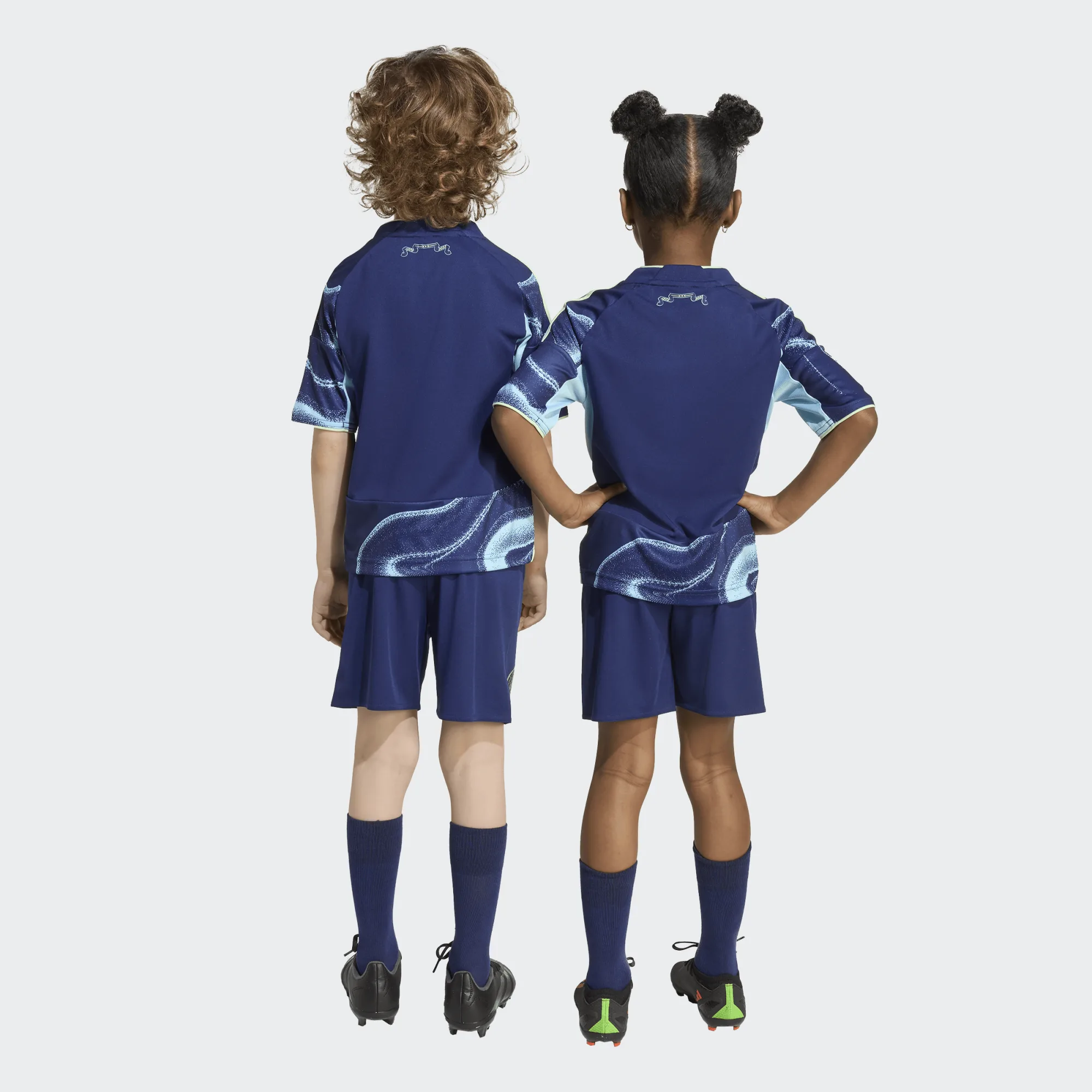 Ajax Minikit Uit 2025/2026