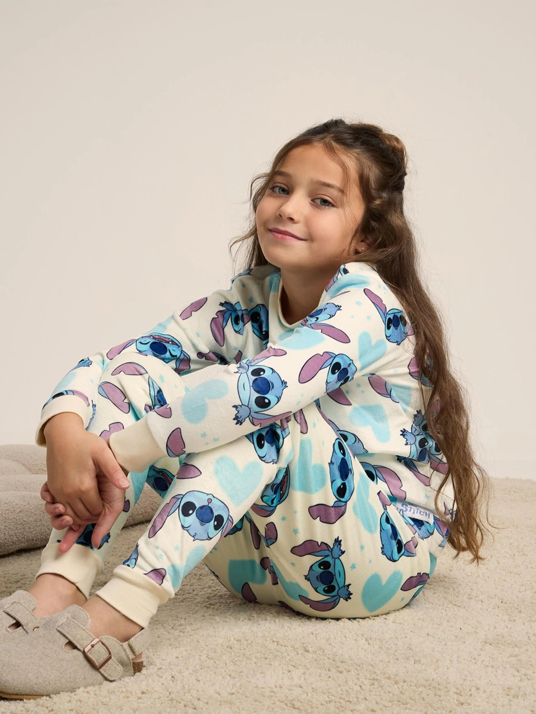 Brand Threads Girls Disney Stitch Divine Fleece Pyjamas Set