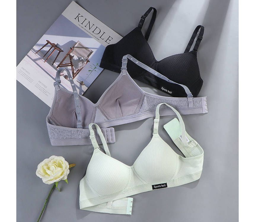 Sundewea - Geribde draadloze bh met effen label en appliqué