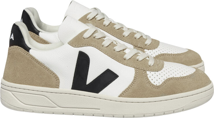Veja V-10 Extra-white_black_sahara