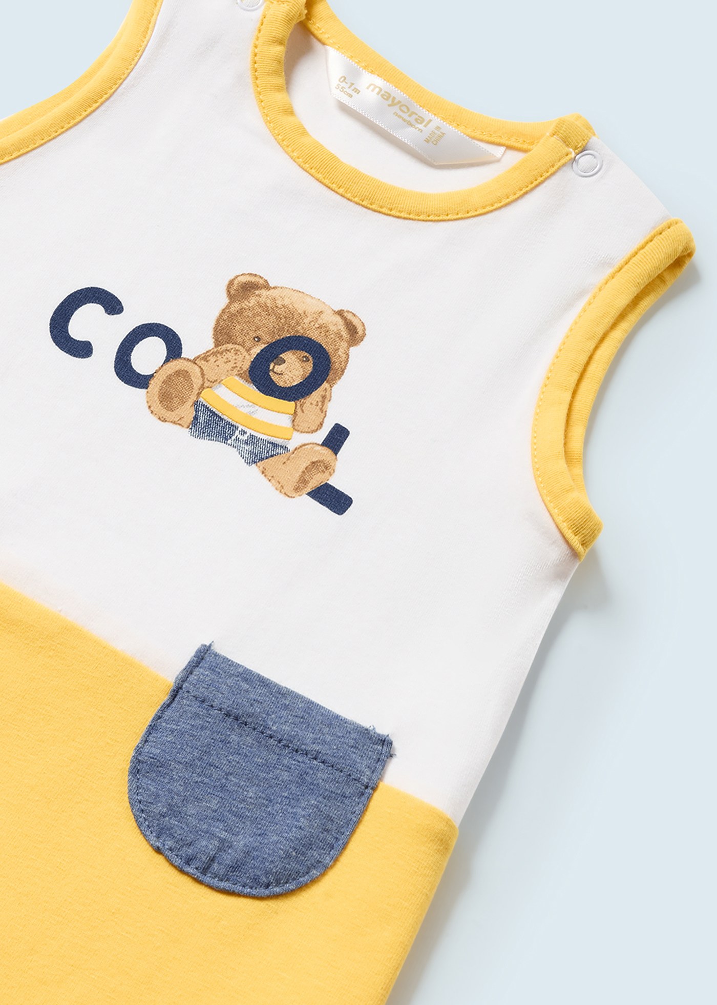 Conjunto de 2 pijamas curtos de algodão sustentável para recém-nascidos.