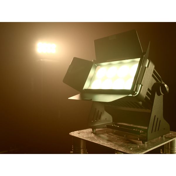 Eurolite Multiflood IP 8x10W RGBW