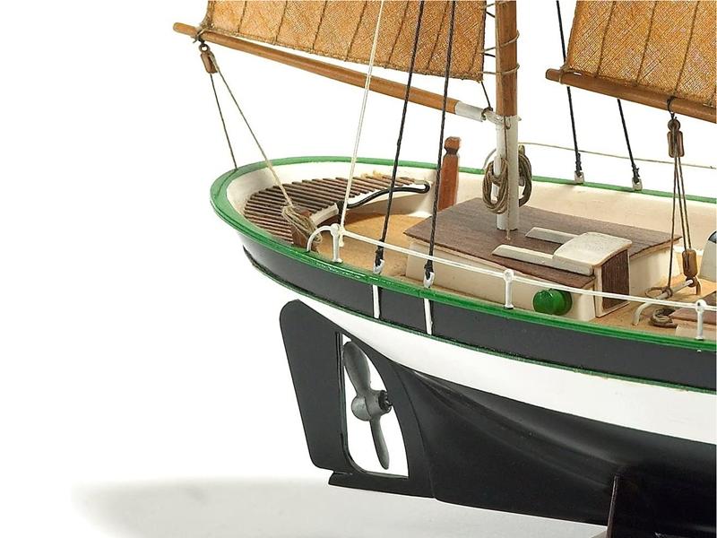 Billing Boats Bausatz Fischerboot Dana, 390 mm 1:60 Fischerboot Modellbausatz