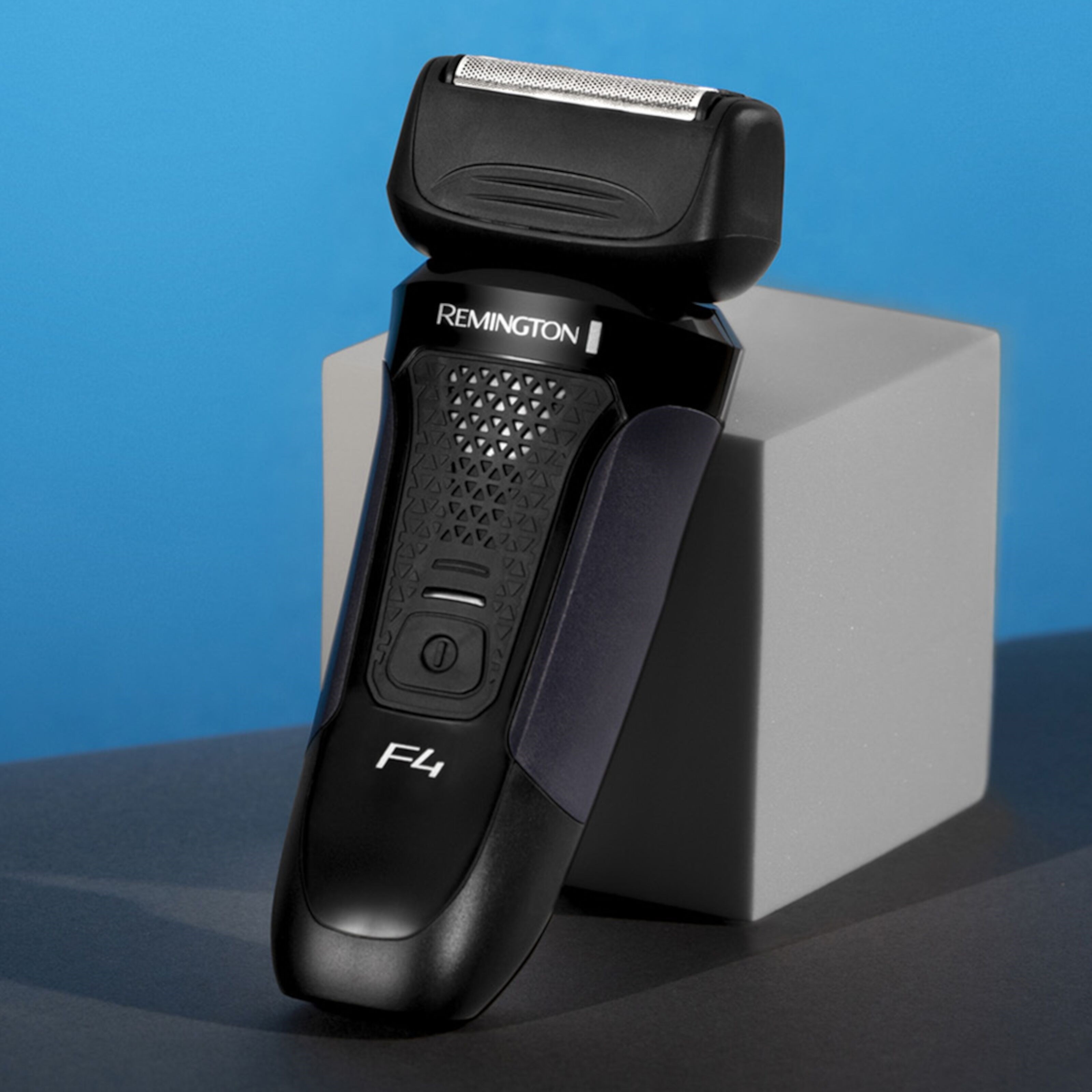 Remington F4002 Foil Shaver F4 Barbermaskin