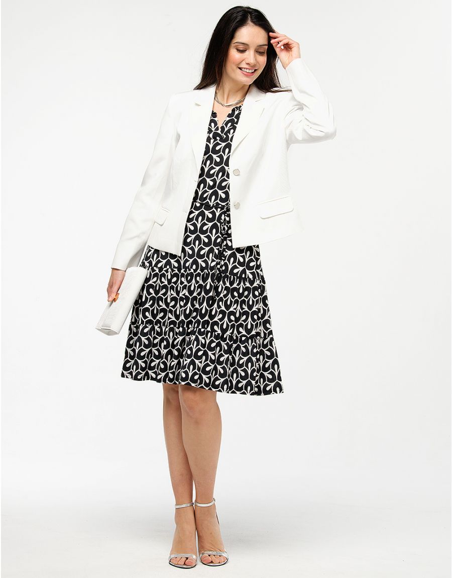 Robe chic noir et blanc