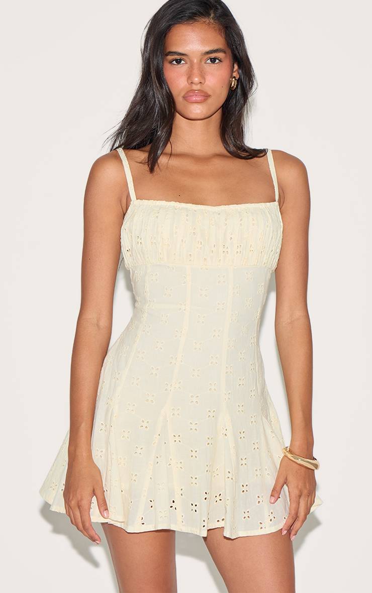 Citron Robe Droite Plissée À Bretelles En Broderie Anglaise