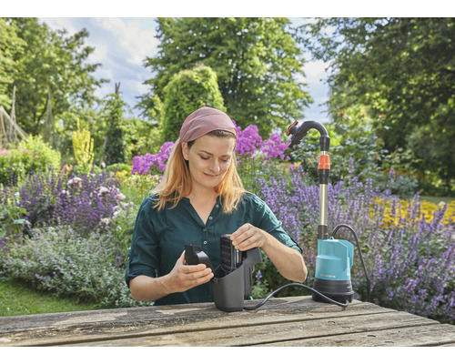 GARDENA 2000/2 18V (Power for All) accu-regentonpomp inclusief accu en lader