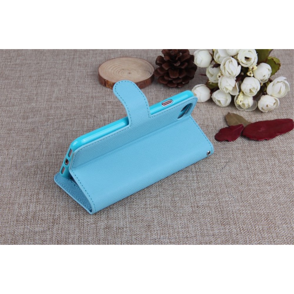 iPhone SE (2022/2020) / 8 / 7 Leder Tasche mit Kartenfächer   Magnetische Schutzhülle - Hellblau