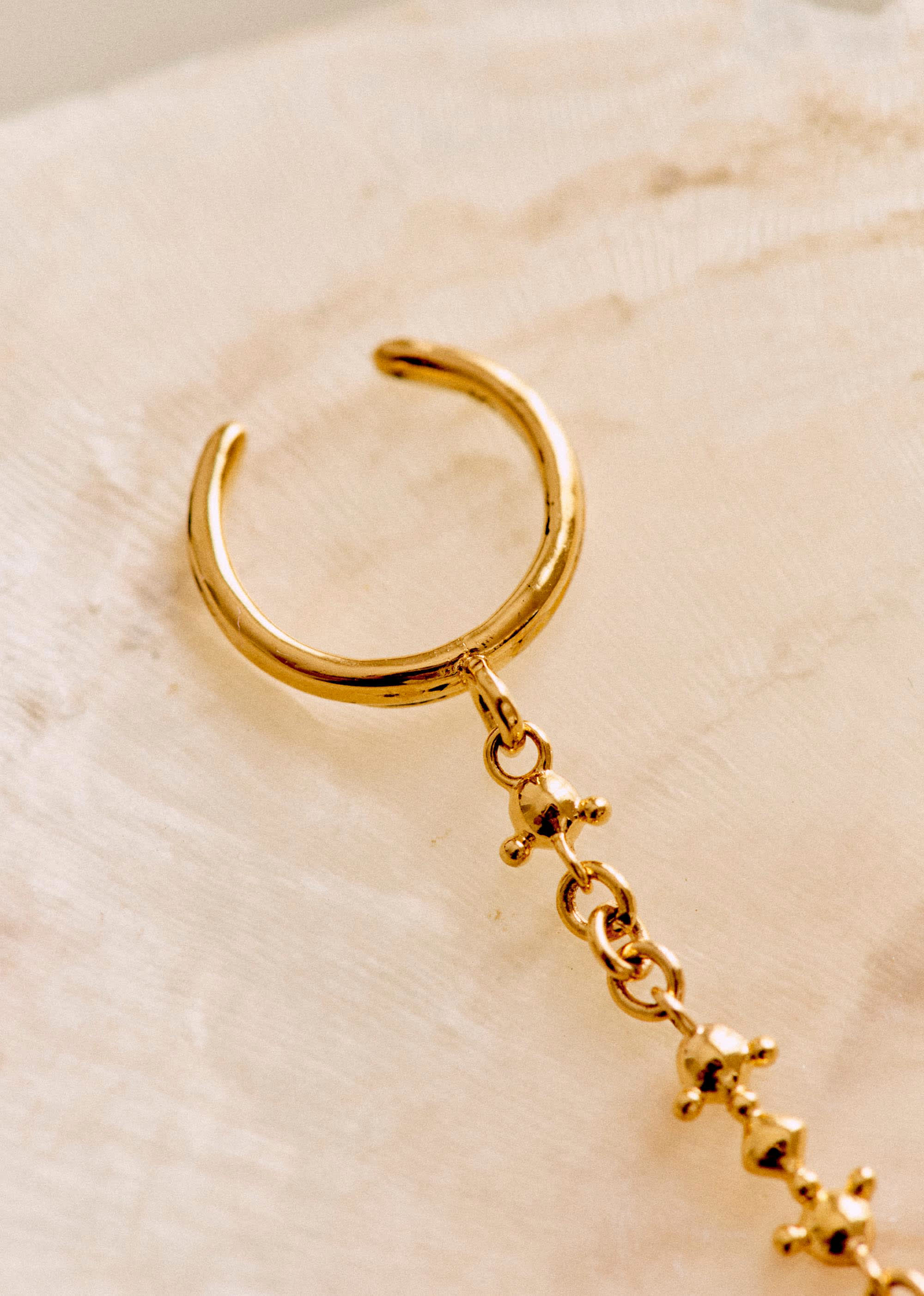 Ear Cuff Chaîne Valentine - Doré - E-SHOP/BIJOUX Boucles d'Oreilles 5905785