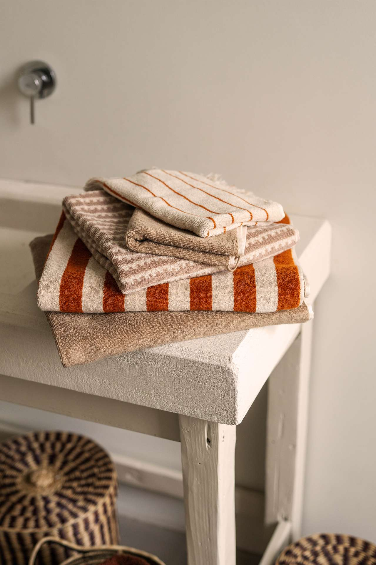 Gastendoek Ellis beige/orange/white 30x50 cm  - set van 6