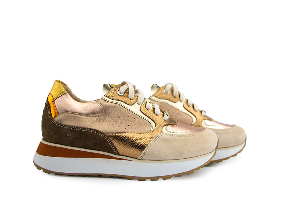 Footnotes Sneaker Esmee Chevreau Luxe Gold K