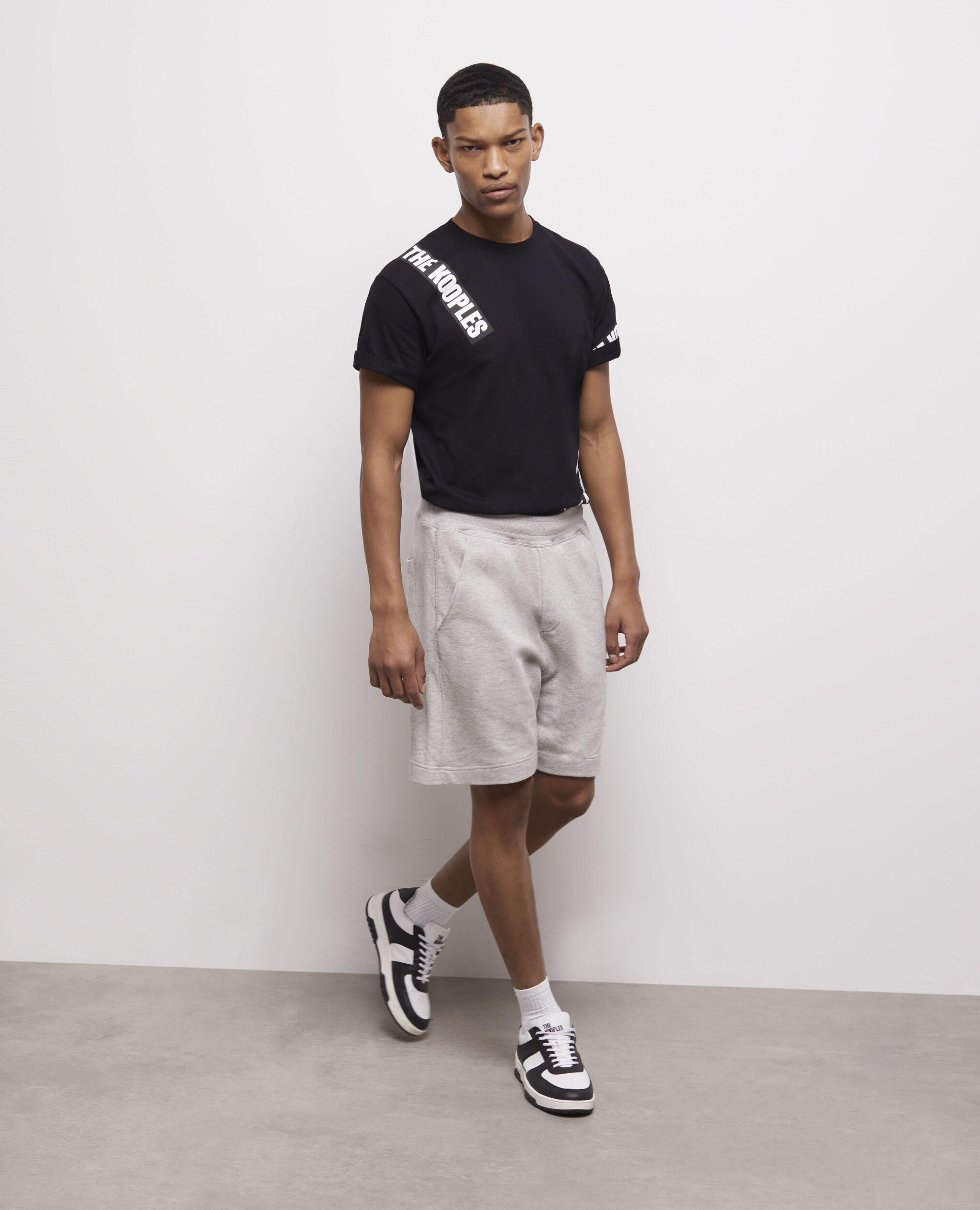 Short molletonné gris clair