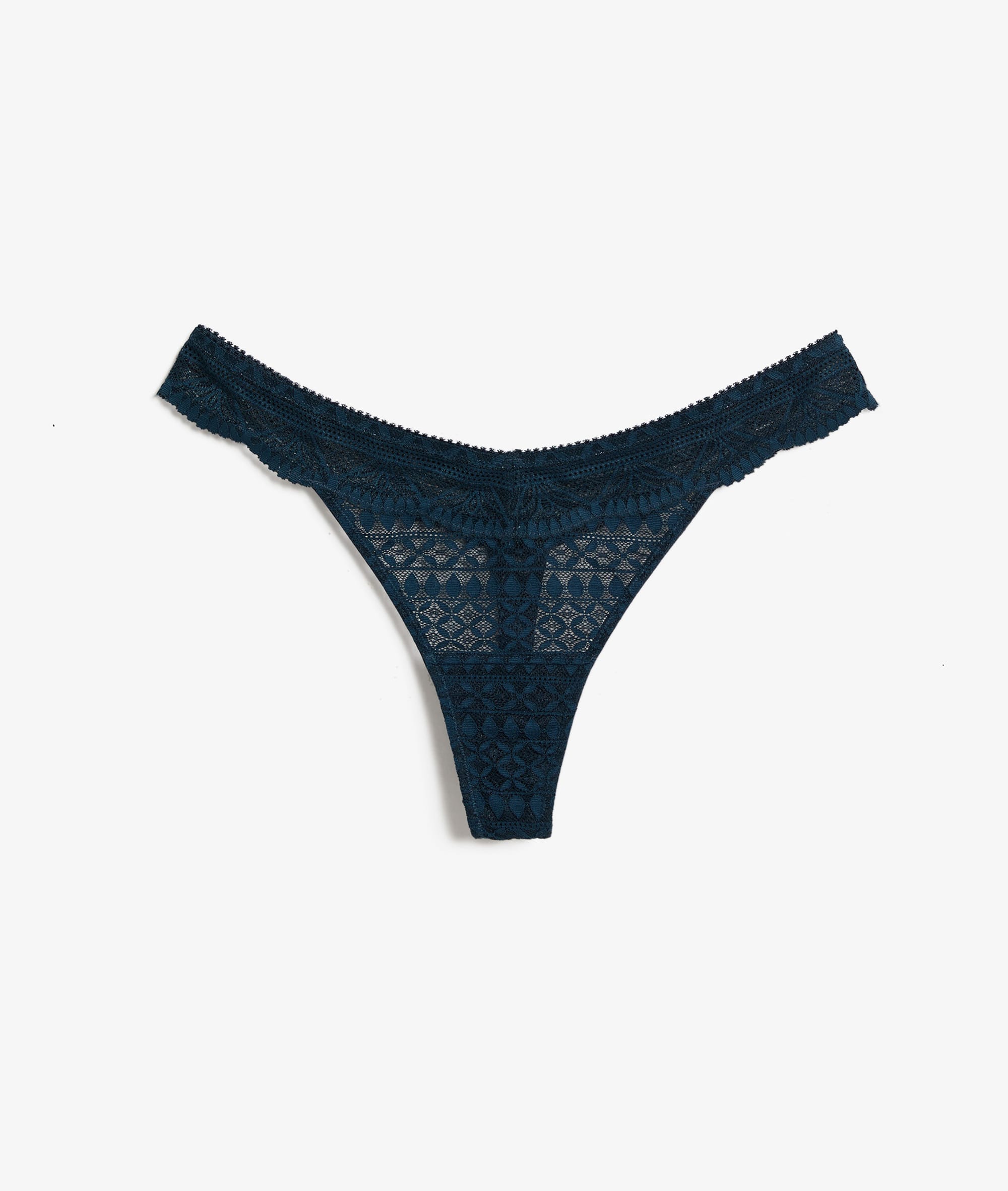 String en dentelle