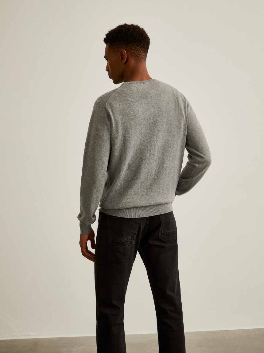 Pullover decote em V de algodão e caxemira