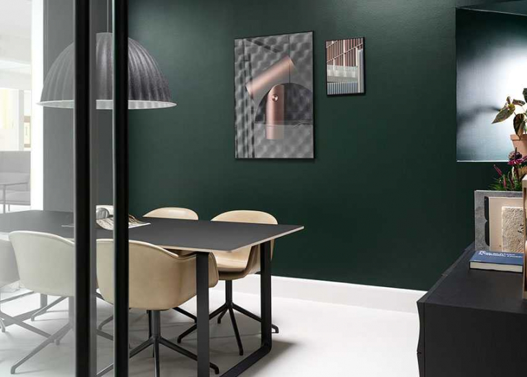 Muuto Under the Bell hanglamp Ø82 zwart