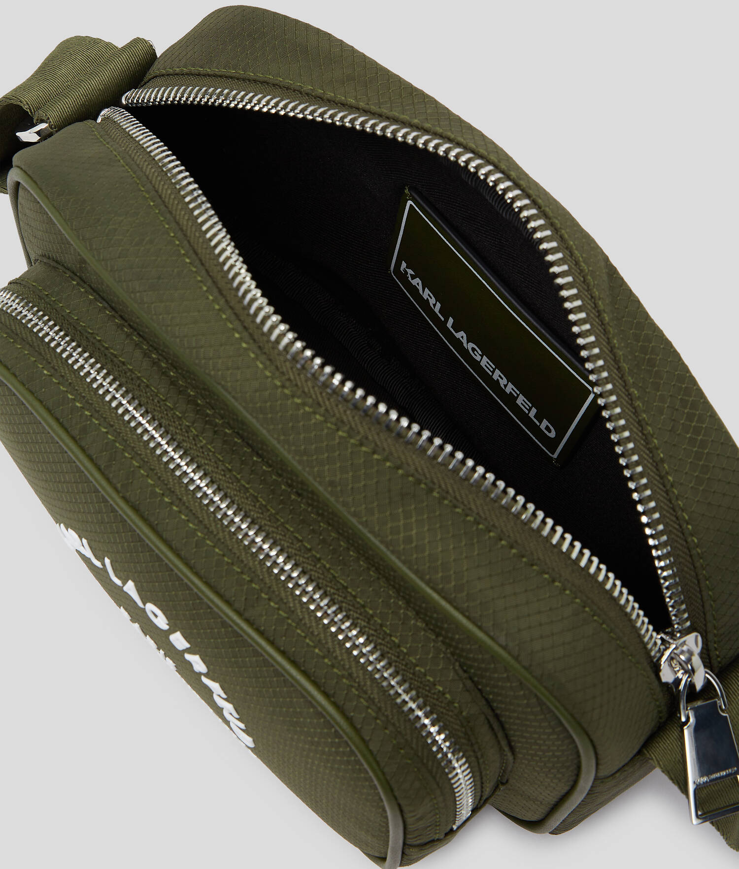 SAC BANDOULIÈRE EN NYLON RUE ST-GUILLAUME - Kaki