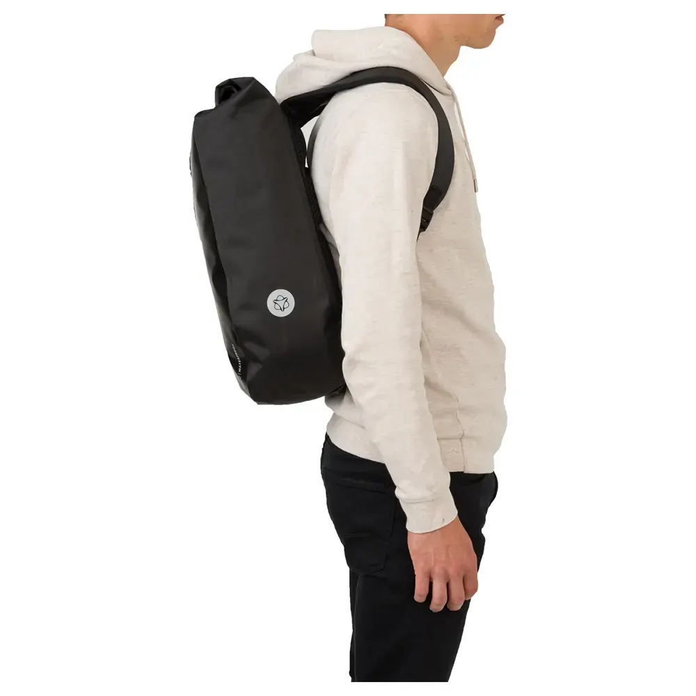 AGU Shelter Large 21L Rugzak Zwart